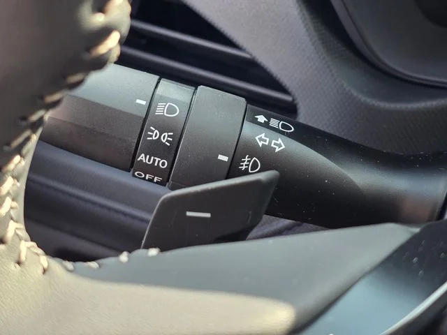 New 2026 ICE SILVER METALLIC Subaru Premium Hybrid image 39