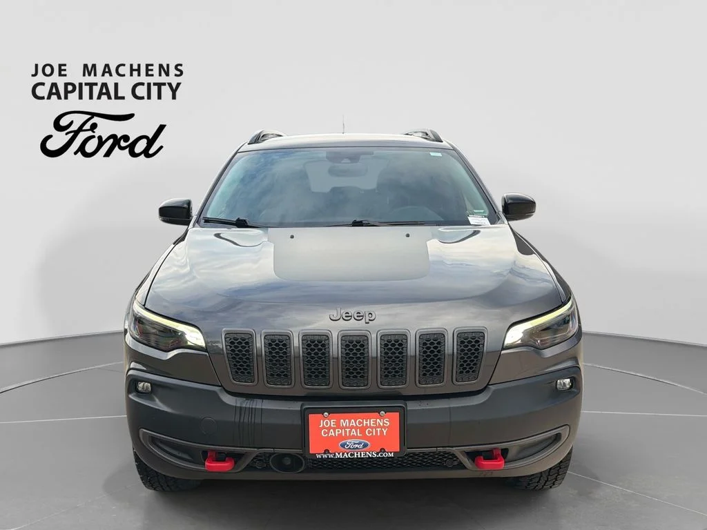 Used 2022 Gray Jeep Trailhawk image 10