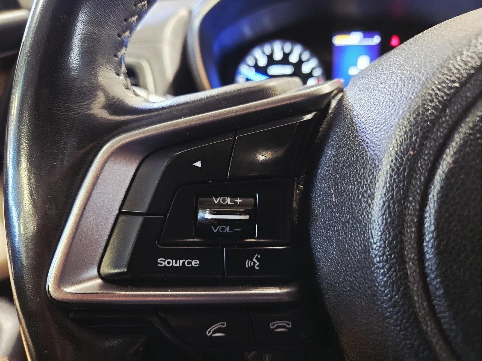 Used 2020 Crystal Black Silica Subaru Touring image 16