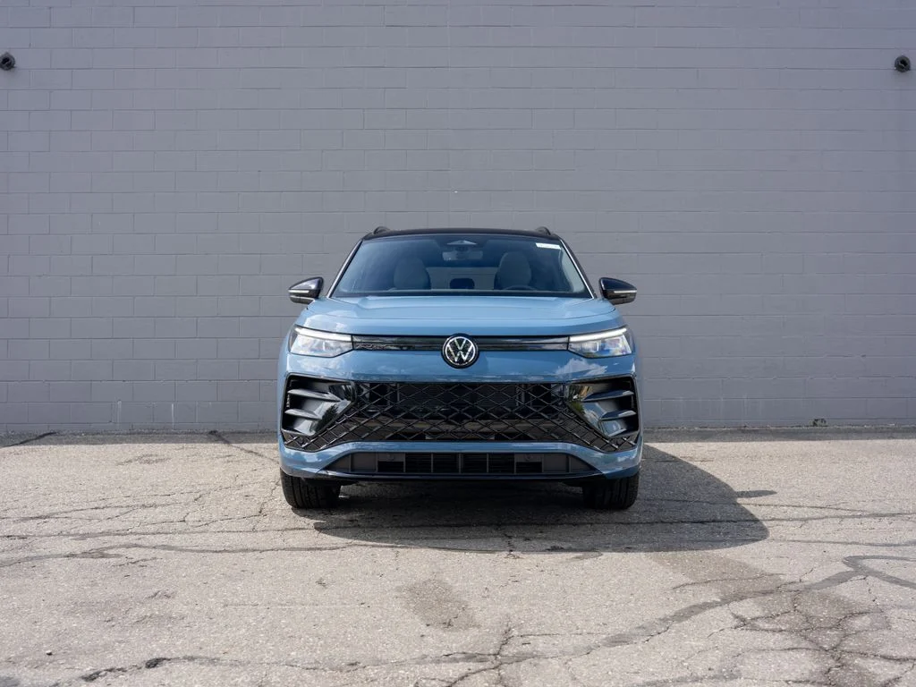 New 2026 Monterey Blue W/Deep Black Roof Volkswagen 2.0T SE R-Line Black image 2