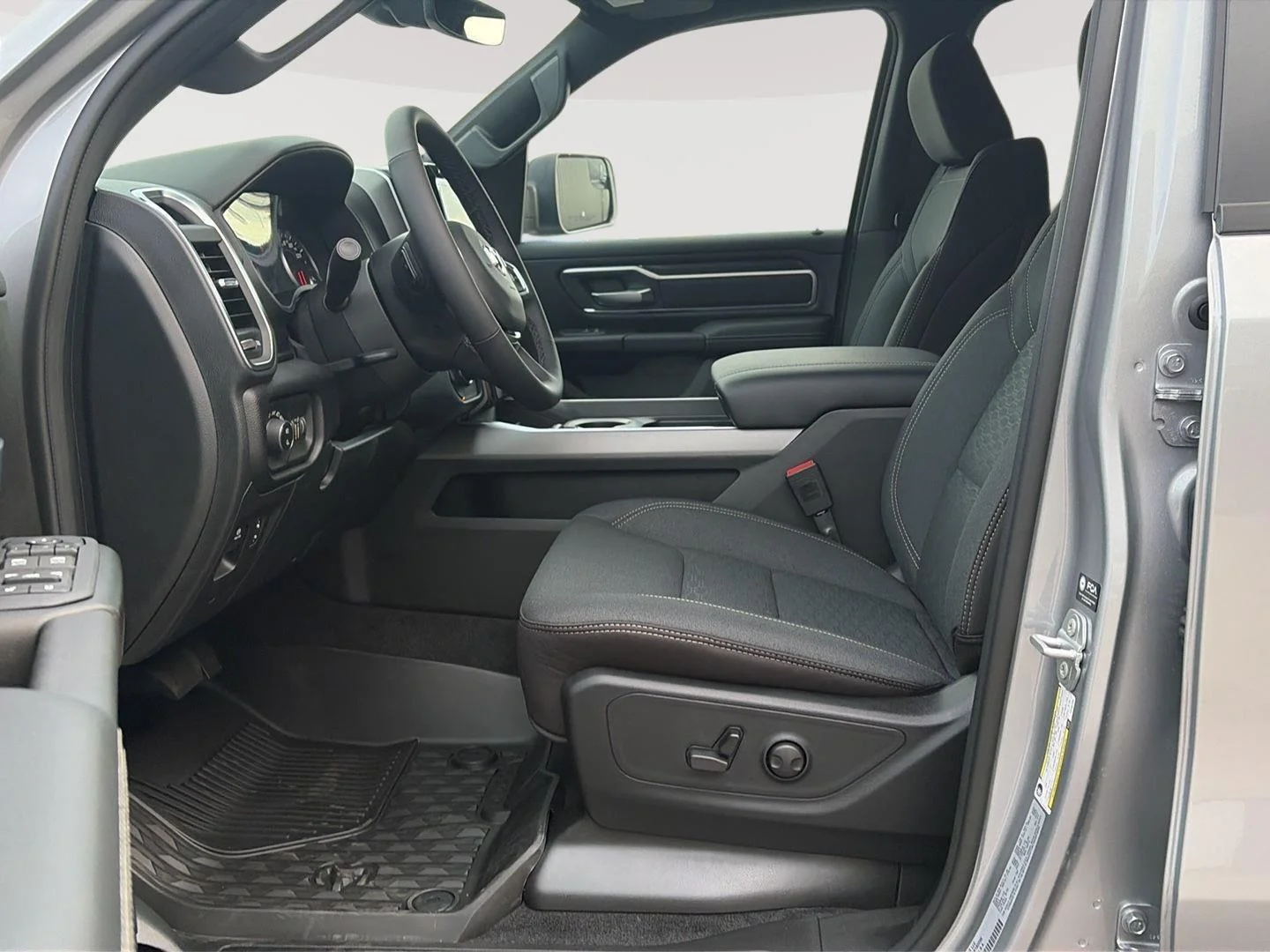 2026 RAM 1500 Big Horn/Lone Star - Photo 17