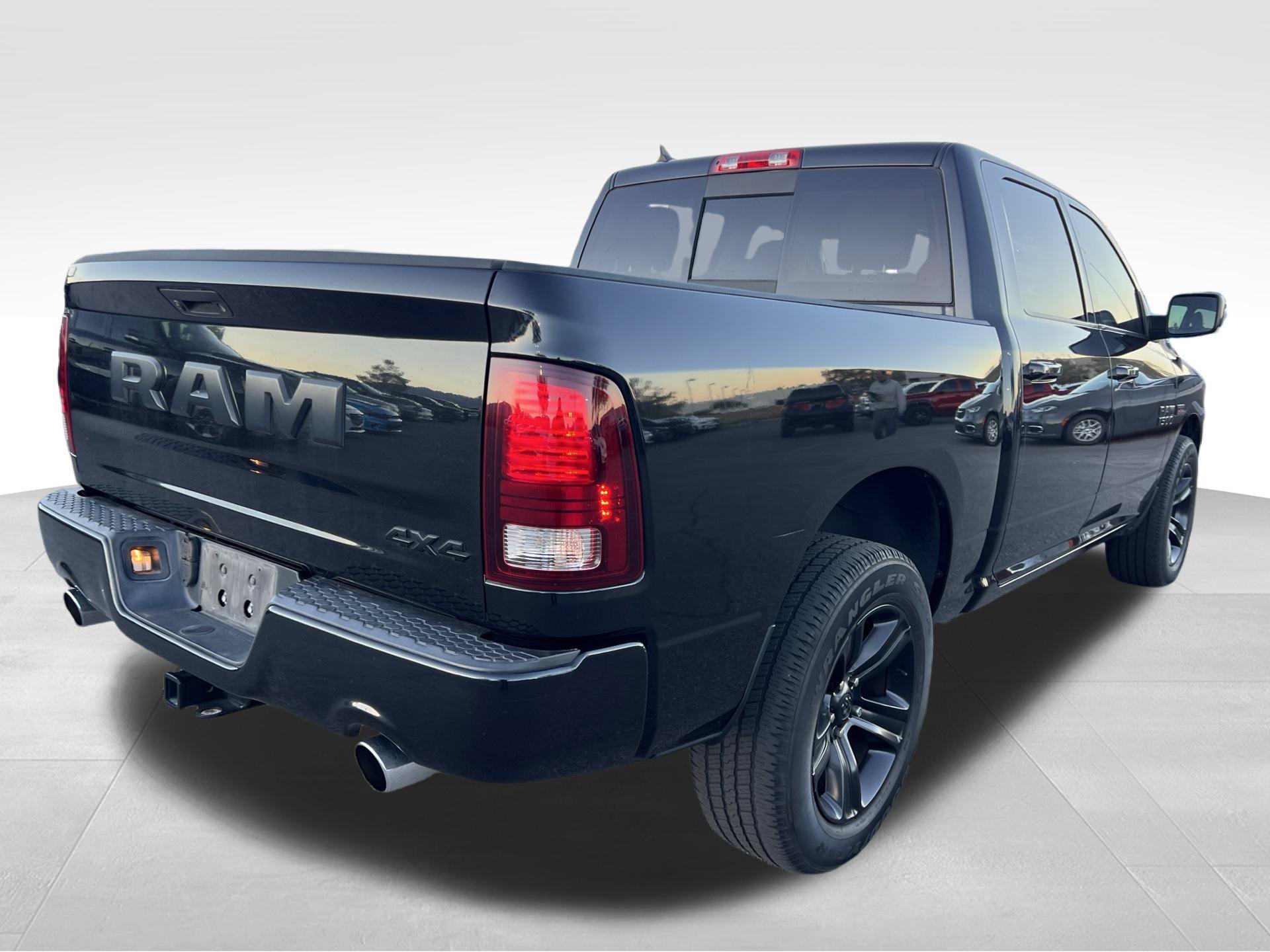 Used 2017 Black Ram Night image 5