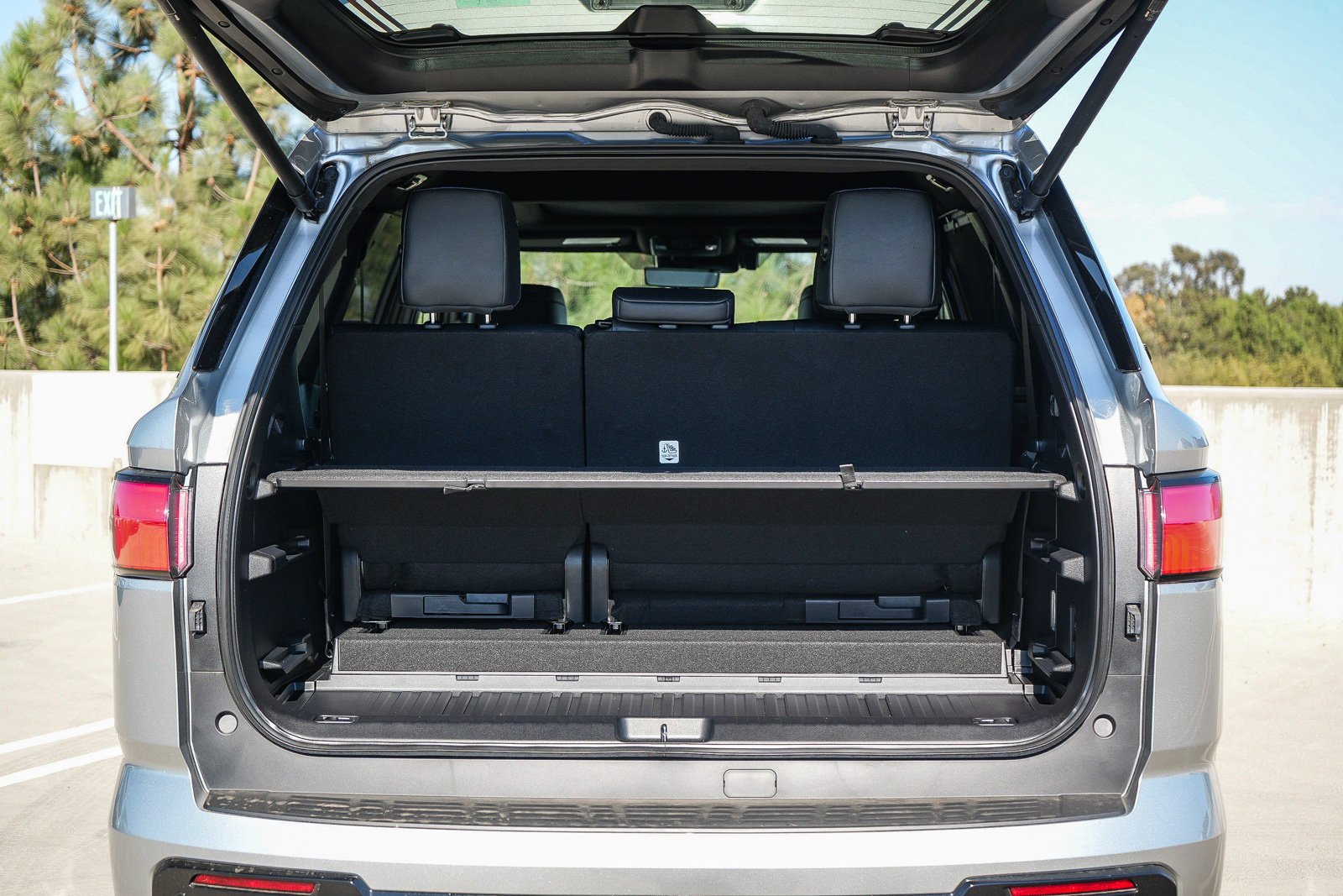 2026 Toyota Sequoia Platinum - Photo 15