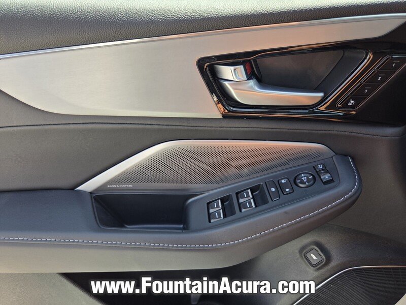 New 2026 Platinum White Pearl Acura W/TECHNOLOGY PACKAGE image 13