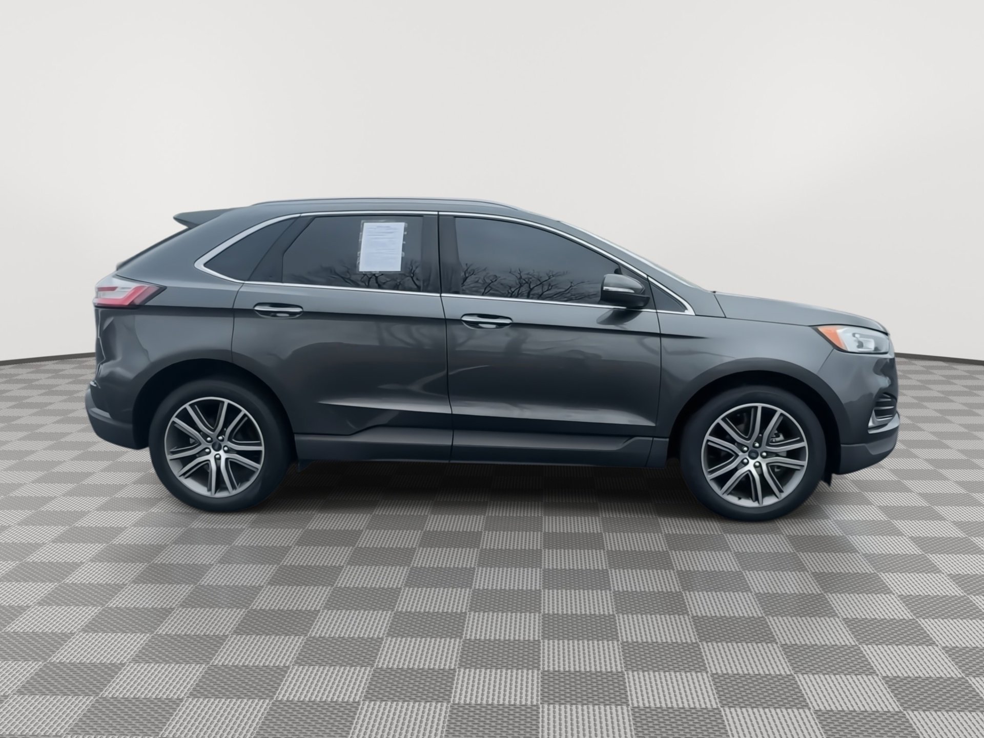 2020 Ford Edge Titanium - Photo 9