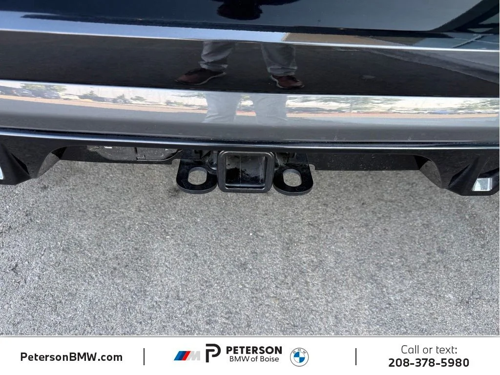 Used 2025 Black BMW M60i image 15
