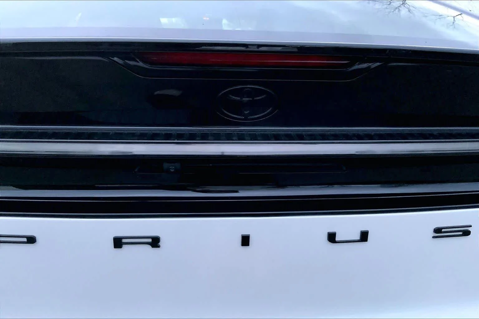 2026 Toyota Prius Plug-in Hybrid Nightshade - Photo 15