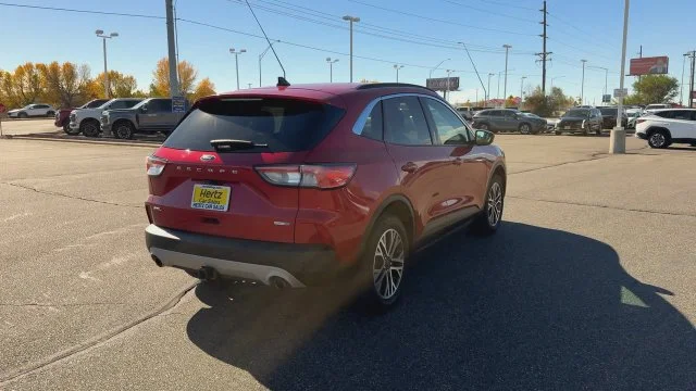 Used 2020 Red Ford SEL image 8