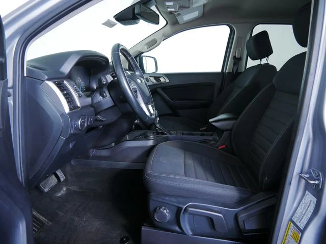Used 2020 Silver Ford XLT image 16