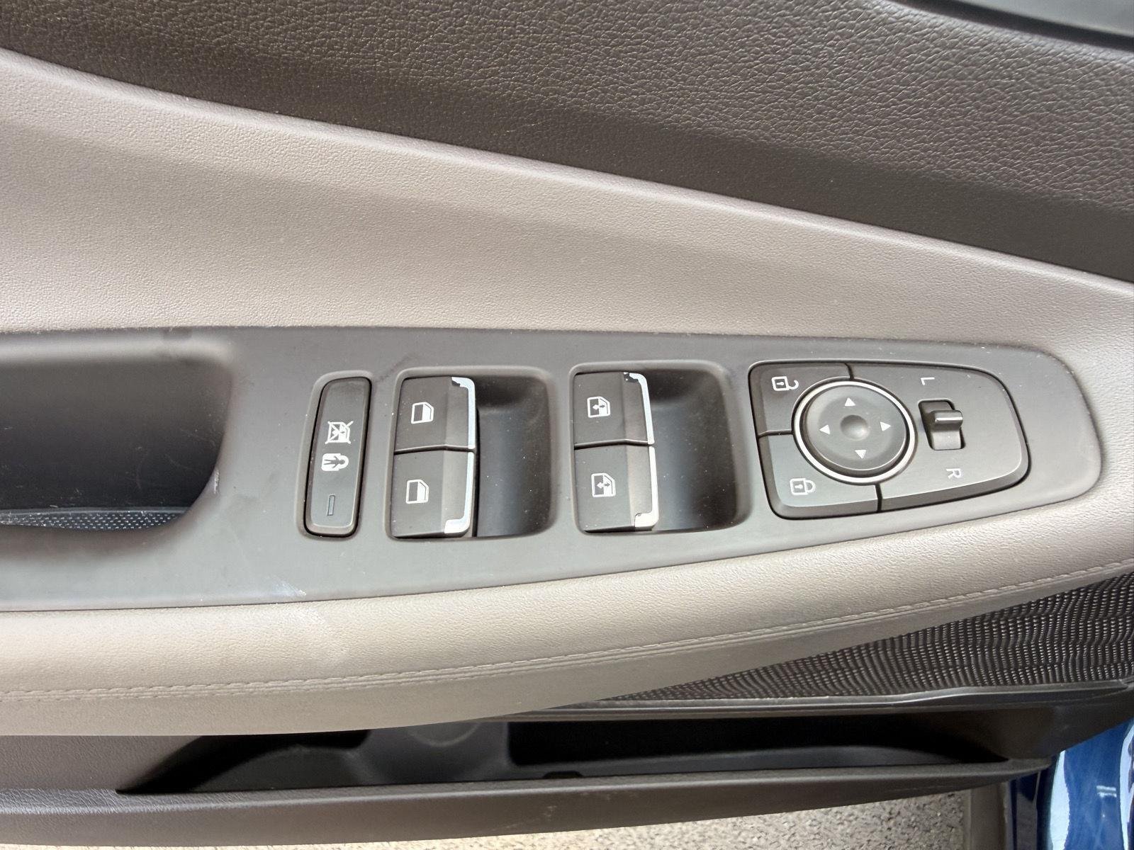 2019 Hyundai Santa Fe SEL - Photo 13