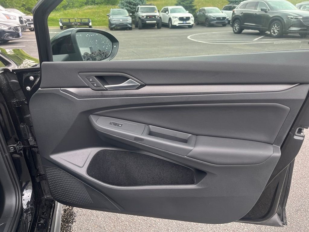 Certified Used 2025 Black Volkswagen Autobahn image 12
