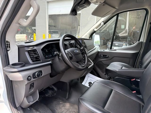 Used 2023 White Ford Base image 10