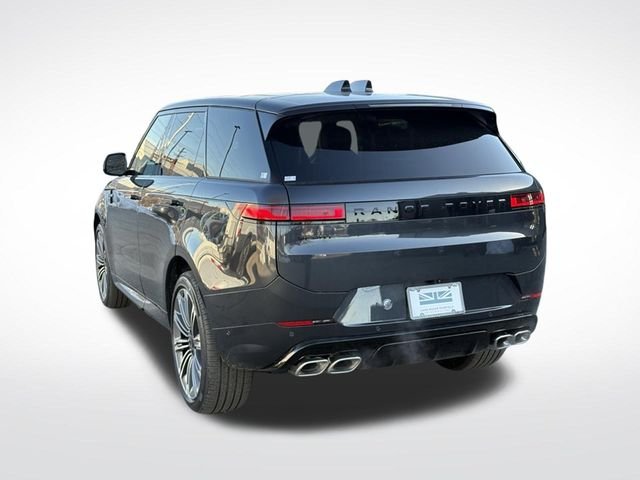 New 2026 Carpathian Grey Land Rover Dynamic SE image 6