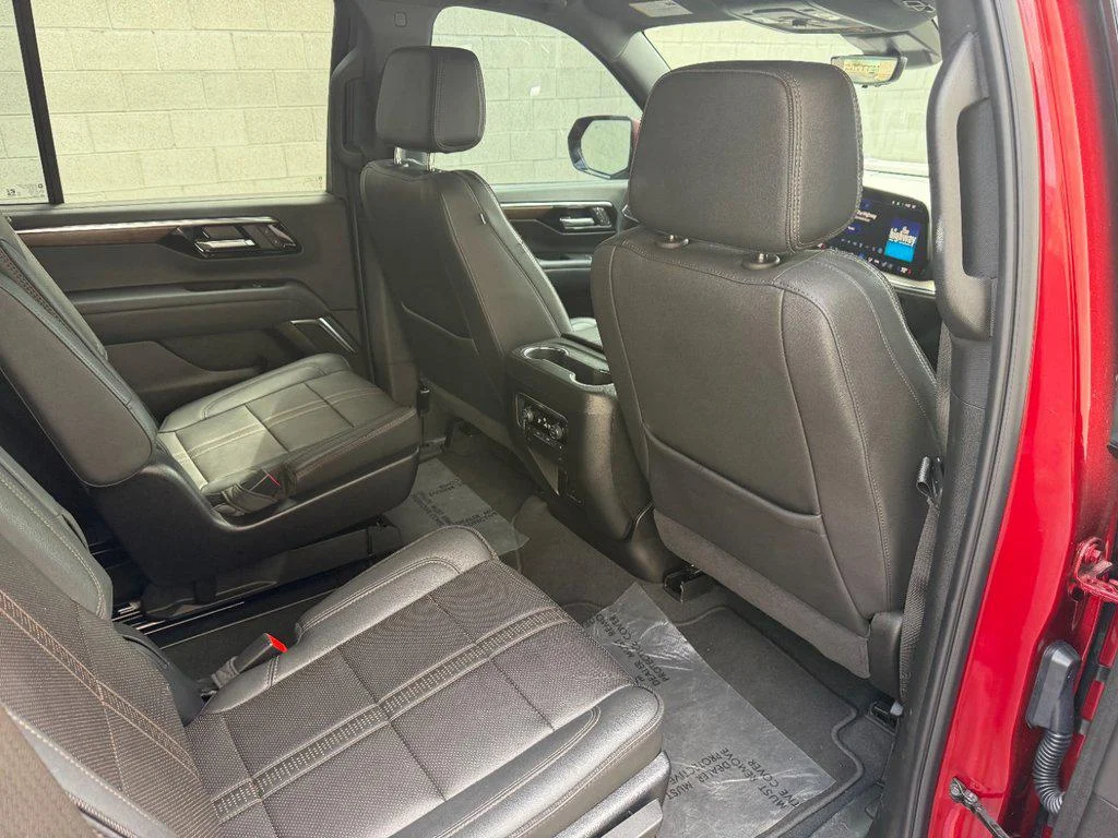 2025 Chevrolet Tahoe High Country - Photo 15