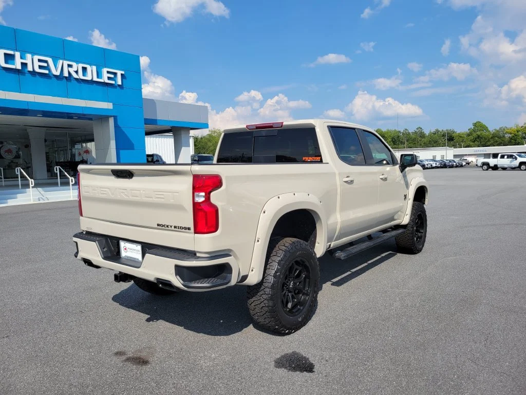 New 2026 White Sands Chevrolet RST image 6