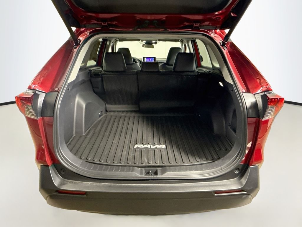 Used 2025 Ruby Flare Pearl Toyota XLE Premium image 26