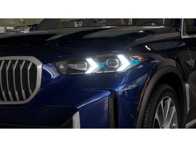 New 2026 Blue BMW X5 50e image 6