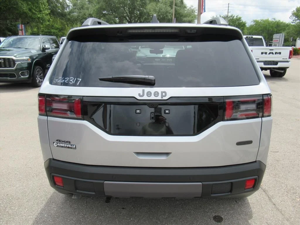New 2026 Silver Zynith Clear-Coat Exterior Paint Jeep Overland image 6