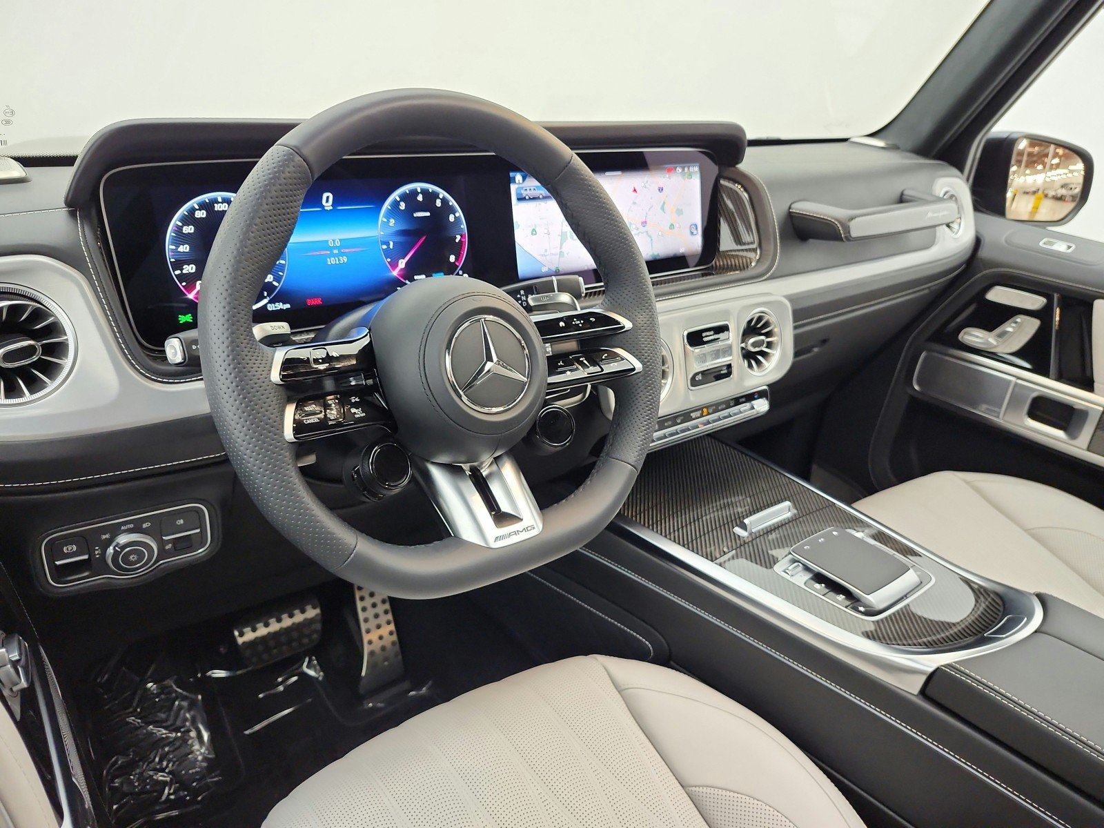 Certified Used 2025 MANUFAKTUR Dakota Brown magno Mercedes-Benz AMG® G 63 SUV image 14