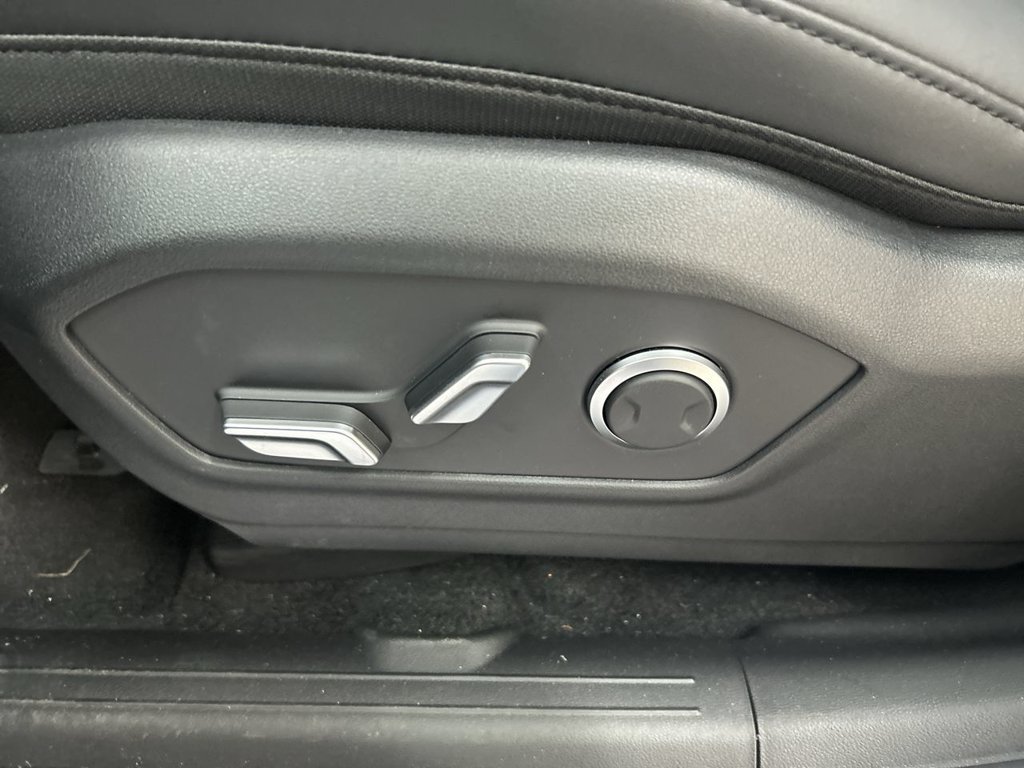 New 2026 Blue Hyundai XRT AWD image 13