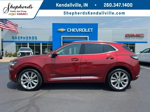 Used 2023  Buick Avenir image 1