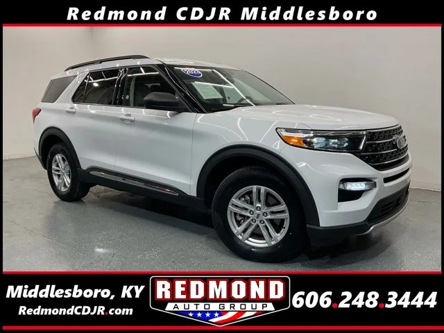 2023 Ford Explorer XLT 4WD's photo
