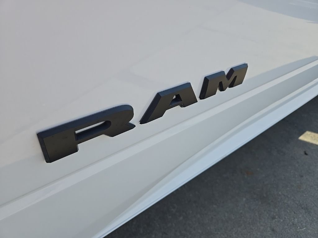 2026 RAM 2500 Laramie - Photo 24