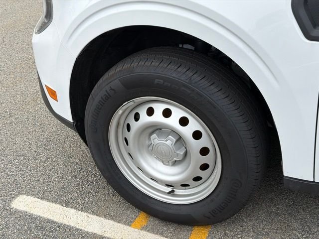 Used 2026 White Ford XL image 9