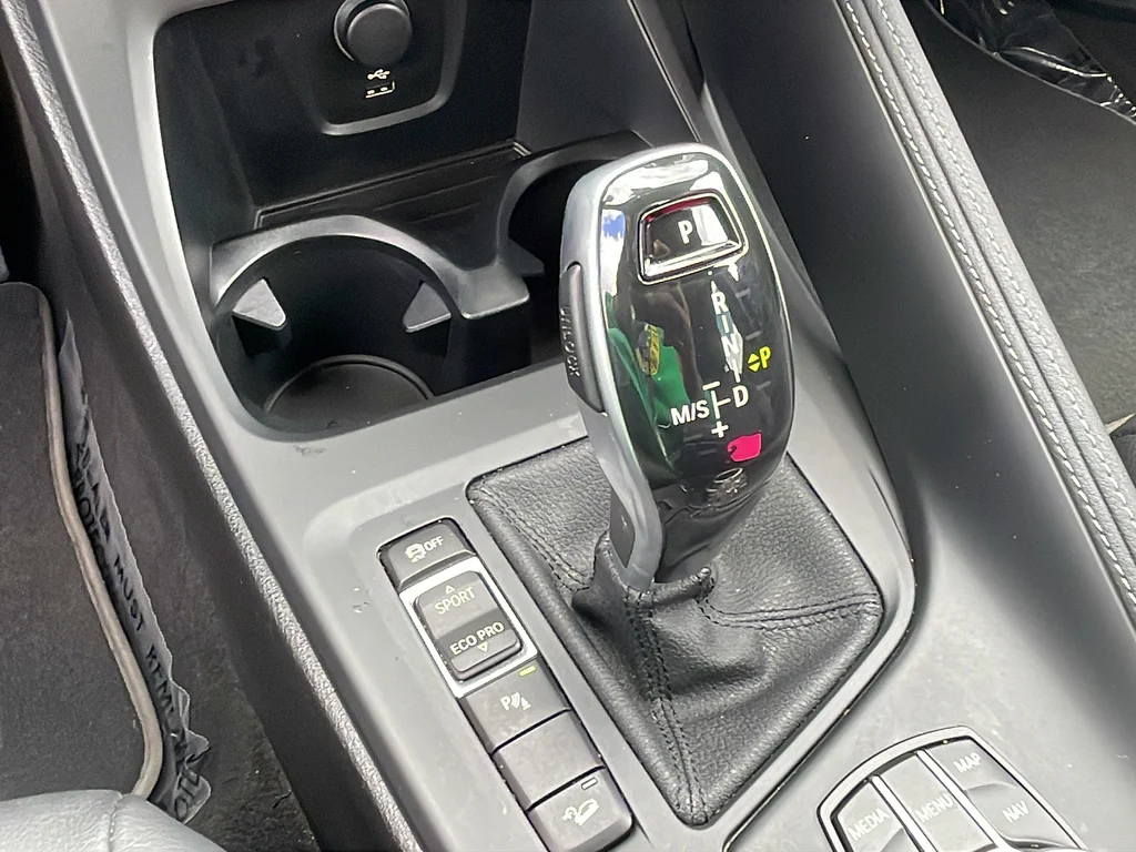 Used 2022 Black BMW xDrive28i image 29