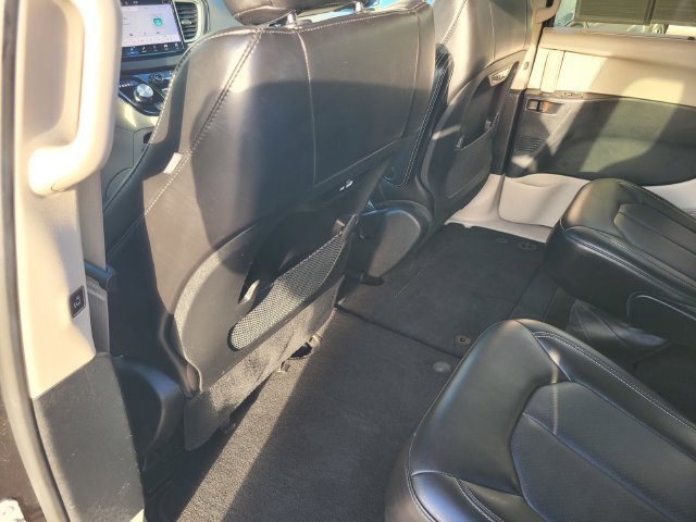 Used 2023 Black Chrysler Touring L image 14
