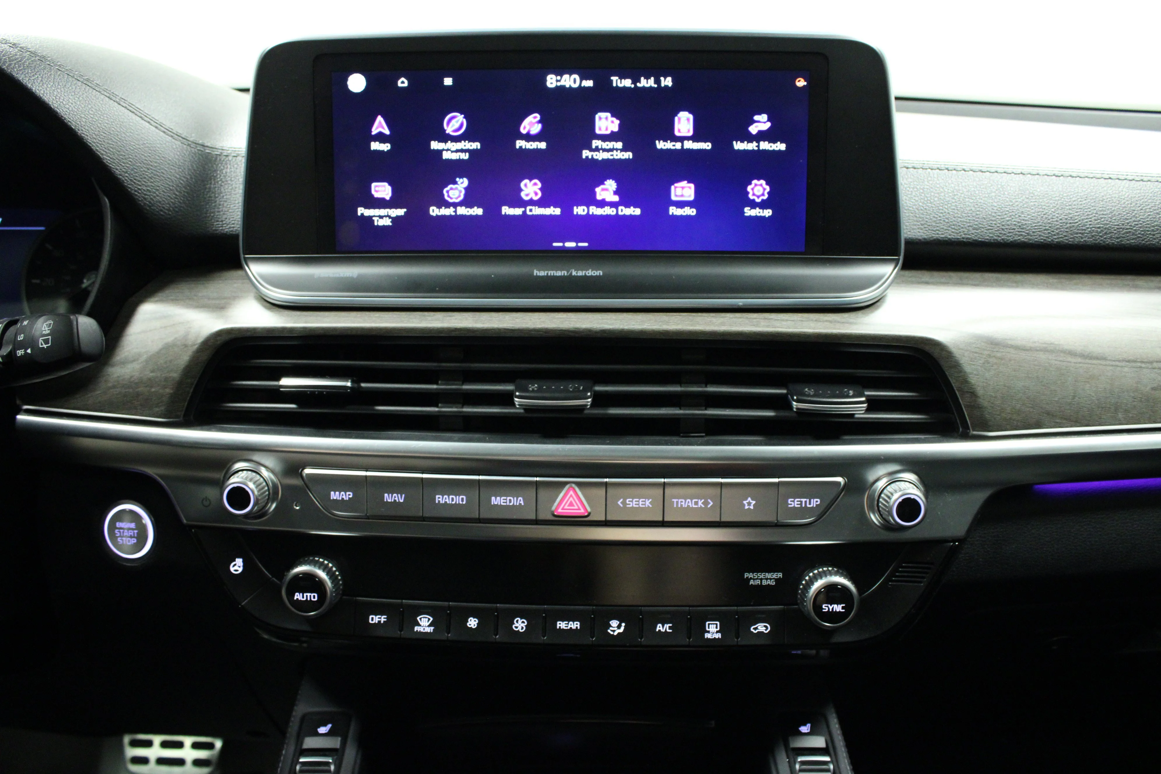 Used 2020 Ebony Black Kia SX image 23