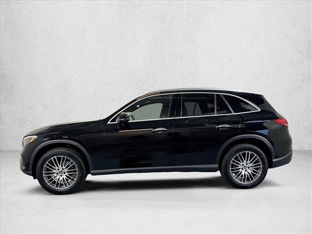 New 2026 Black Mercedes-Benz GLC 300 image 38
