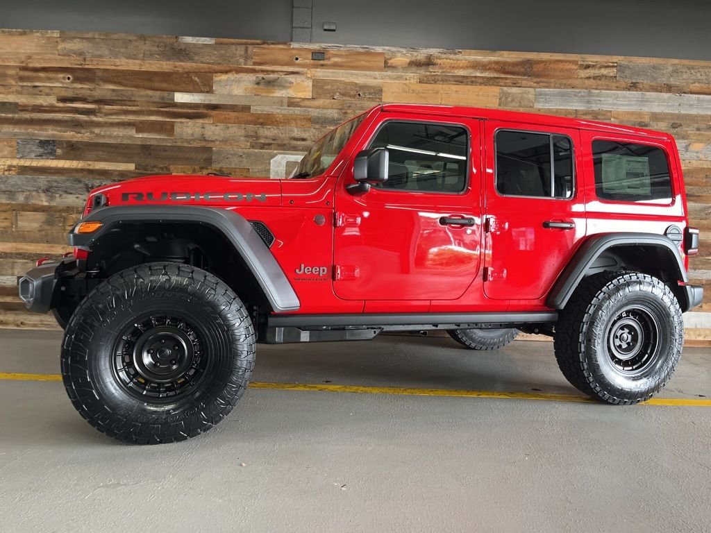 New 2026 Firecracker Red Clear-Coat Exterior Paint Jeep Rubicon image 19