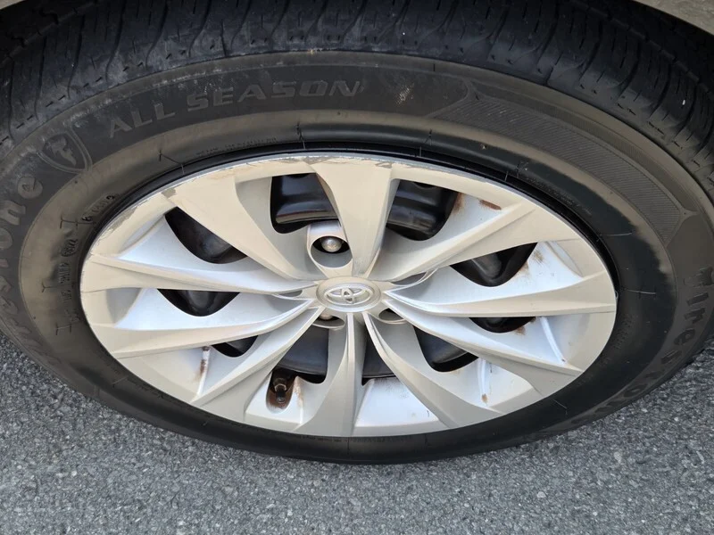 Used 2016 BLACK TOYOTA LE image 8