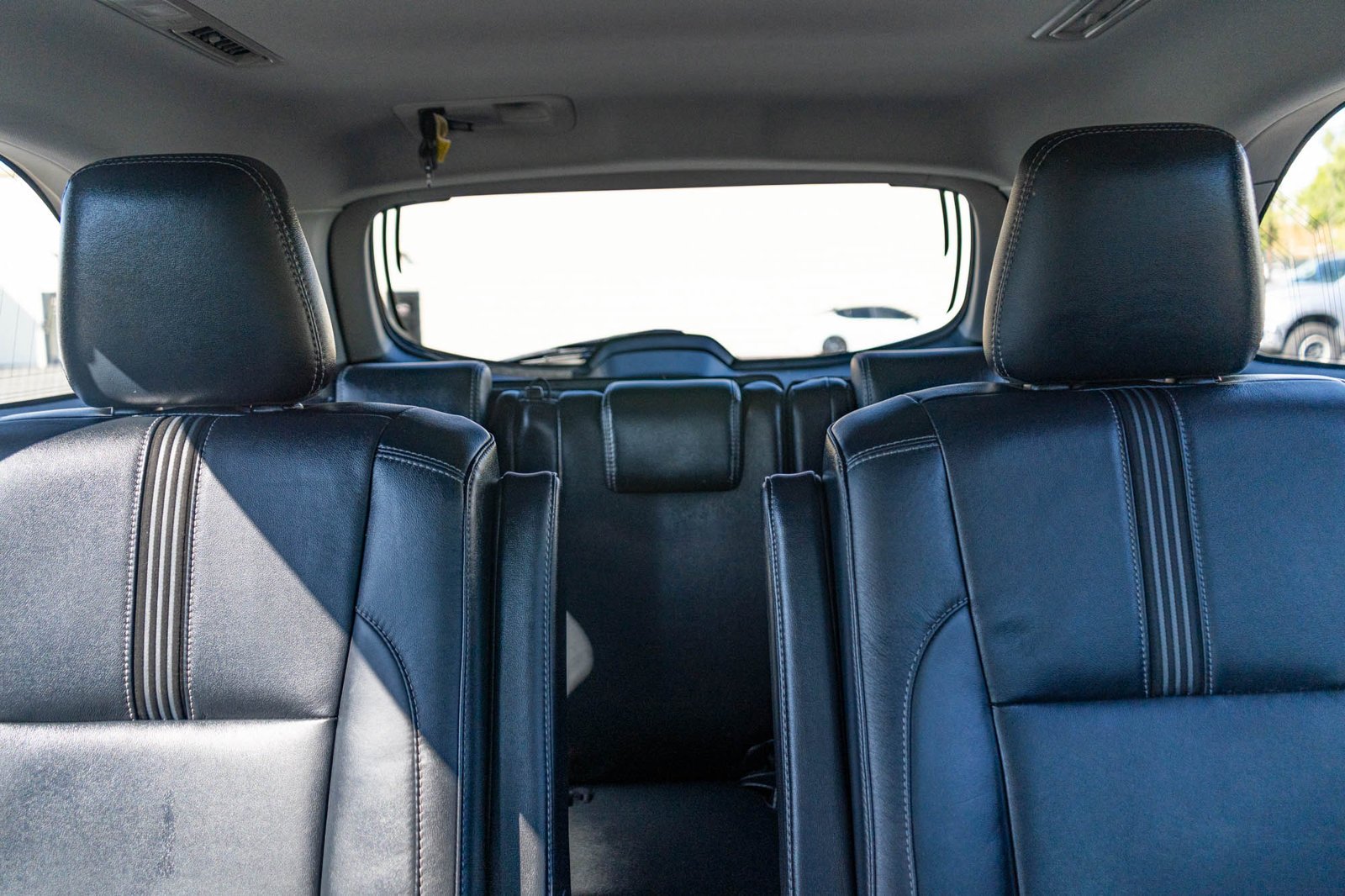 Certified Used 2018 Blizzard Pearl Toyota SE image 13