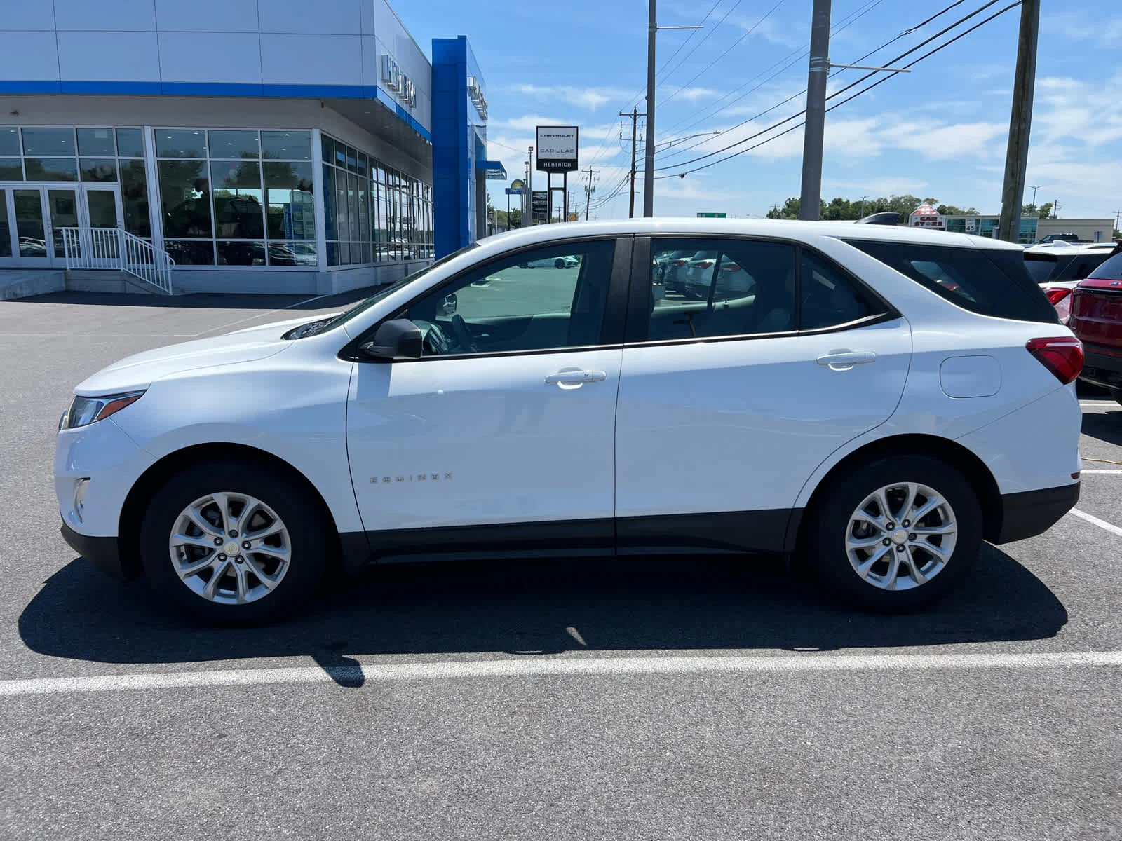Used 2020 Summit White Chevrolet LS image 4