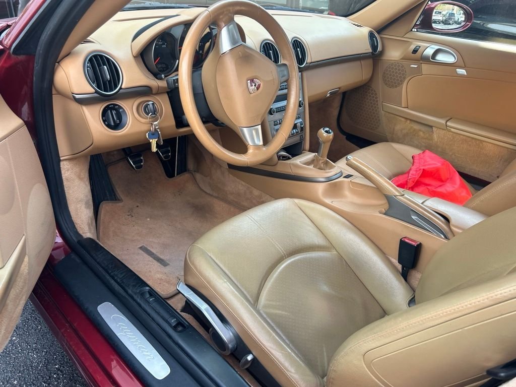 Used 2008 Red Porsche  image 9
