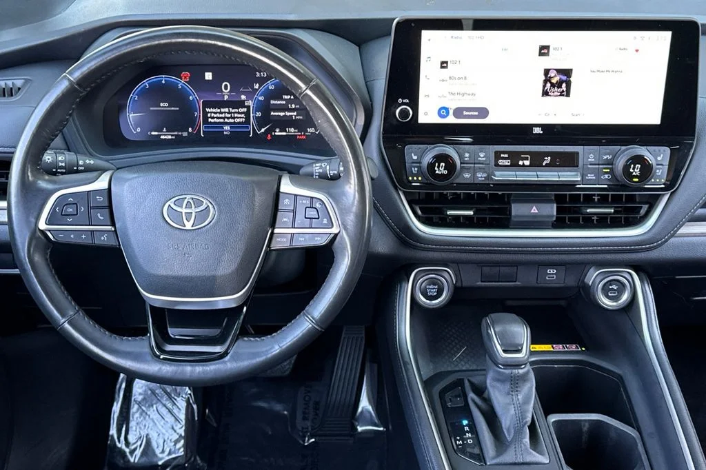 2024 Toyota Grand Highlander Limited - Photo 14
