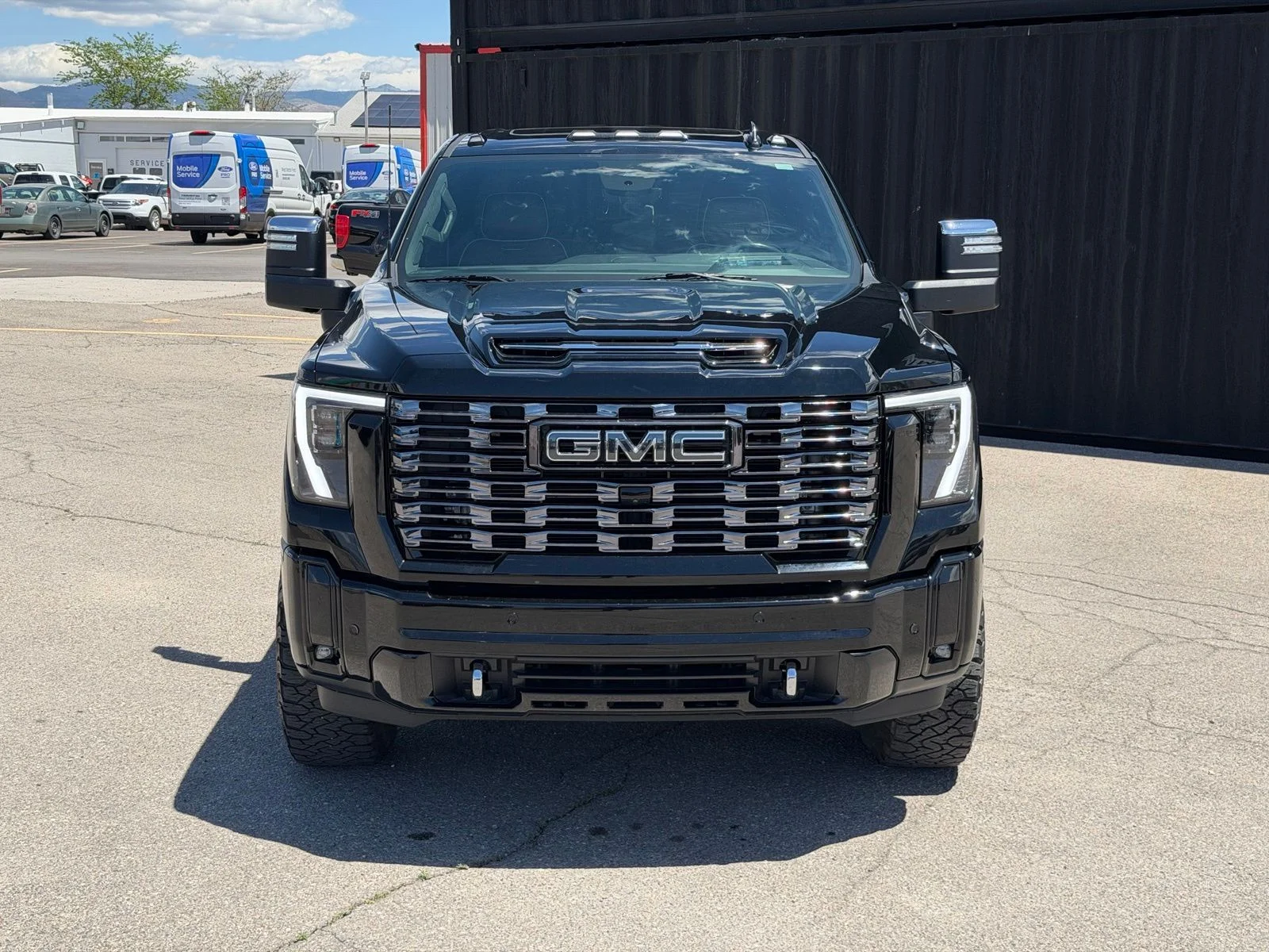 Used 2025 Black GMC Denali Ultimate image 3