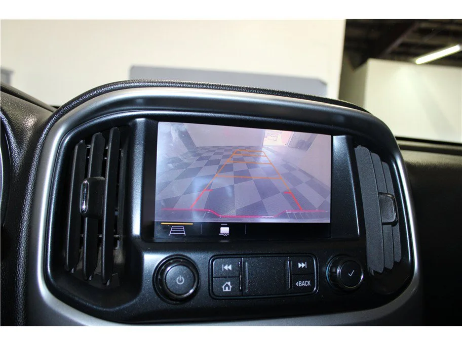 Used 2019 Red Hot Chevrolet 2WD LT image 31