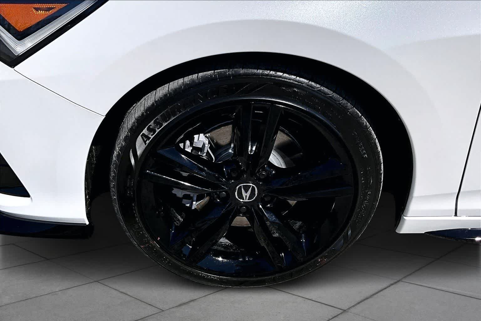 New 2026 Platinum White Pearl Acura w/A-Spec Technology Package image 11