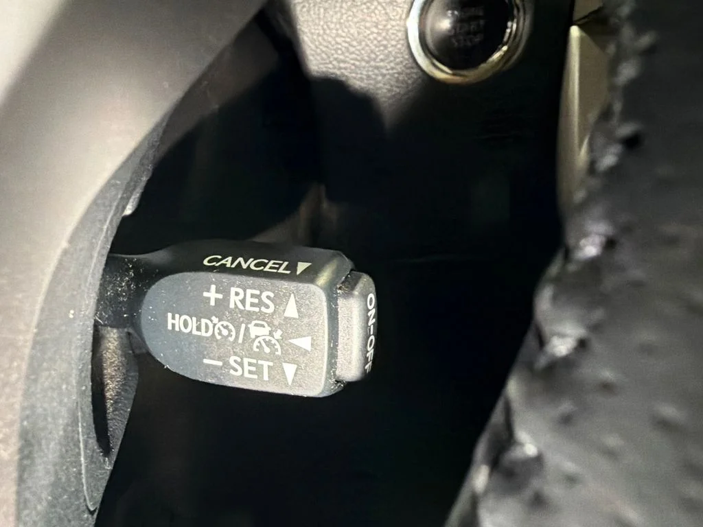 Used 2022 Magnetic Gray Metallic Toyota SR5 Premium 3RD ROW image 30