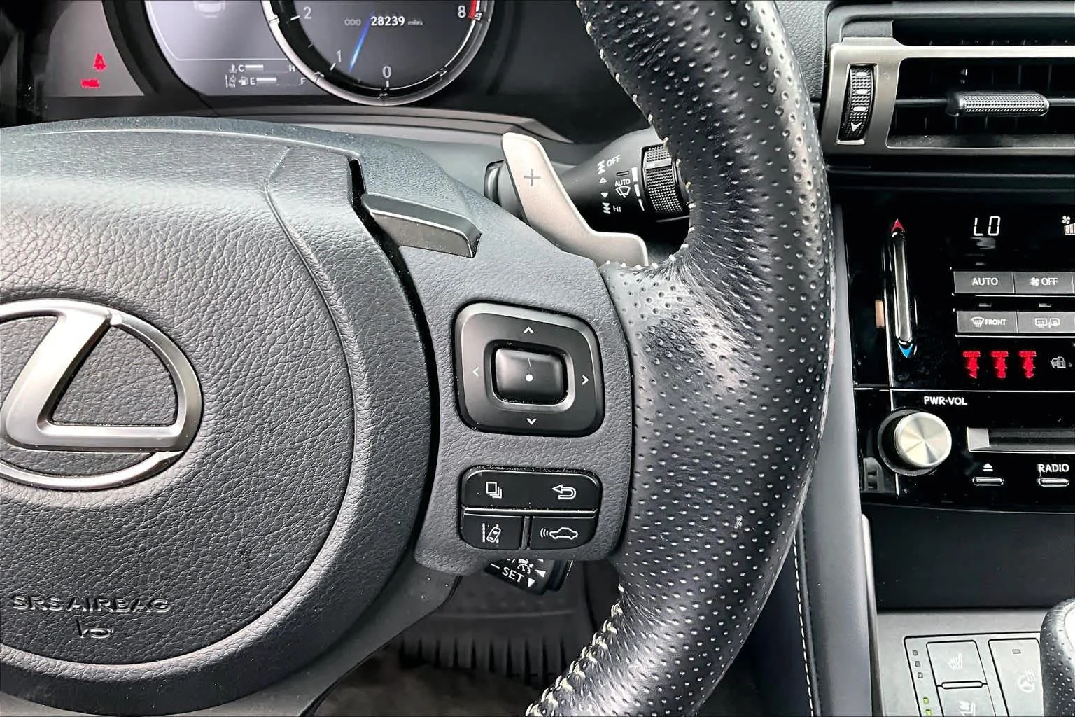 Used 2021 Atomic Silver Lexus F SPORT image 23