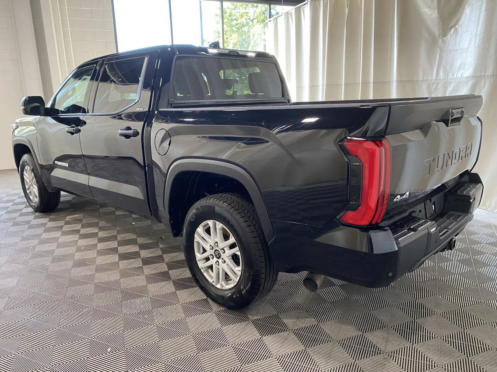 Used 2023 Midnight Black Metallic Toyota SR5 image 9