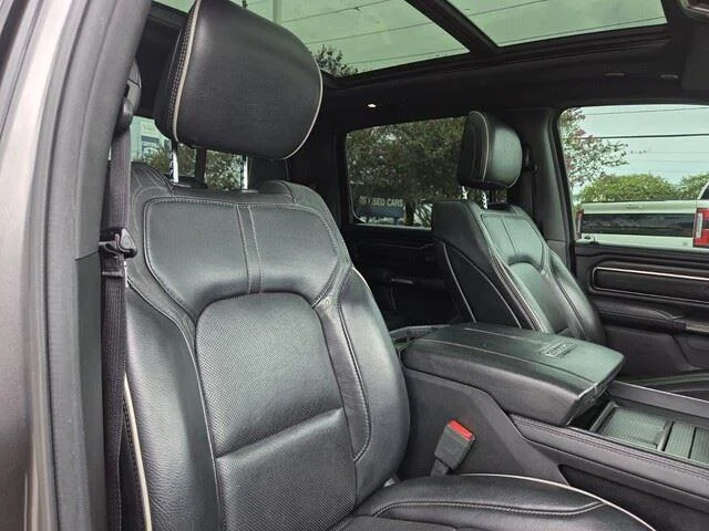 Used 2019 Granite Crystal Metallic Clearcoat Ram Limited image 34