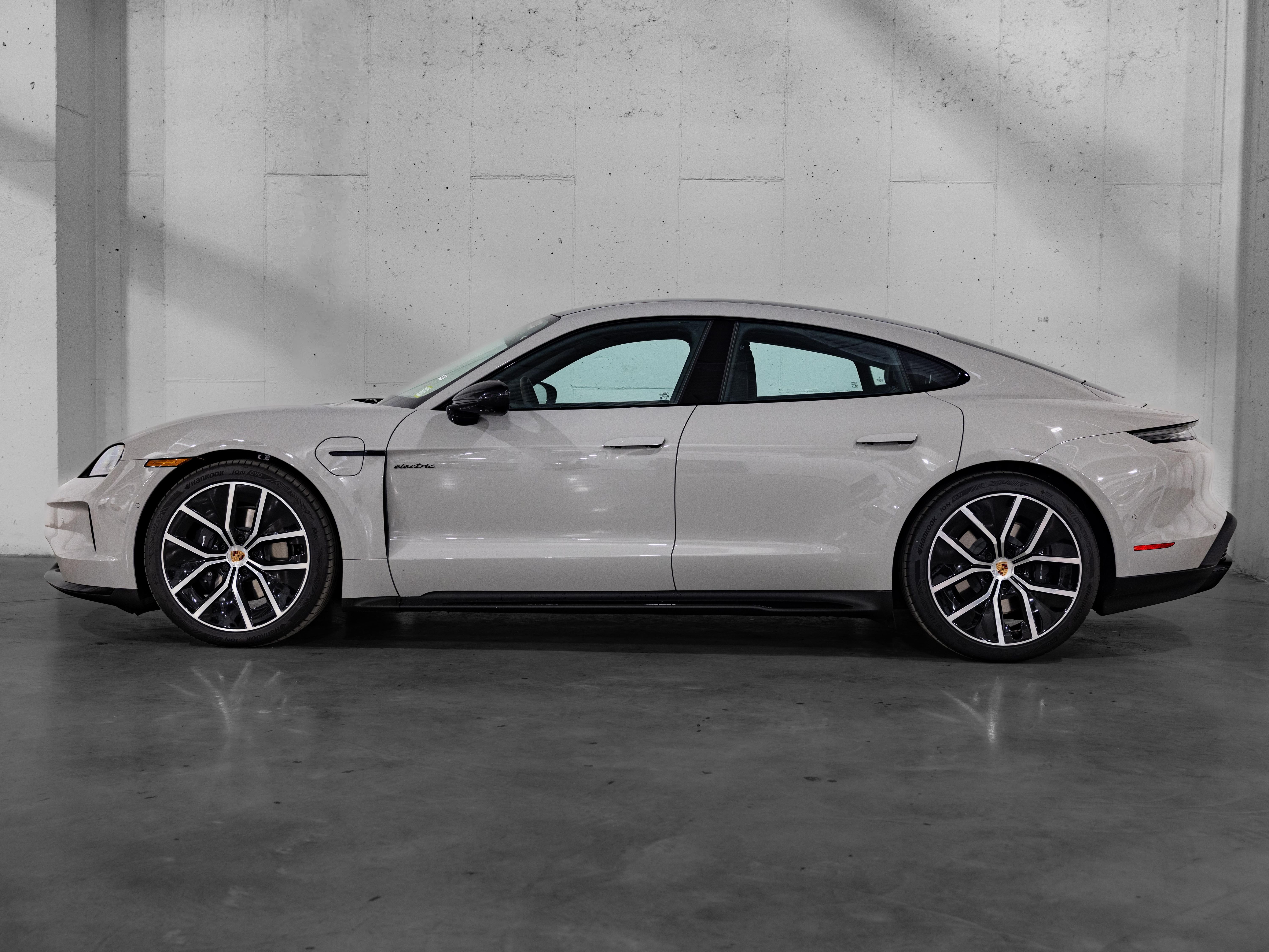 New 2026 Chalk Porsche 4 image 2