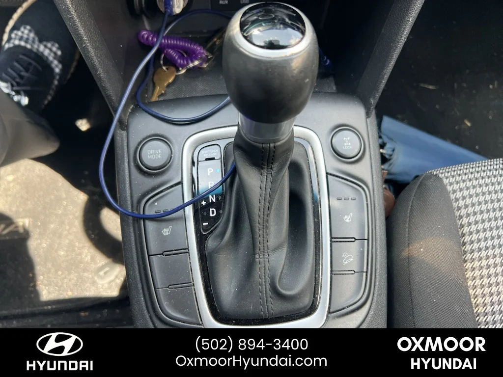 Used 2018 Thunder Gray Hyundai SEL image 10
