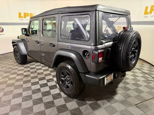 Used 2025 Crystal Metallic Jeep Sport image 10