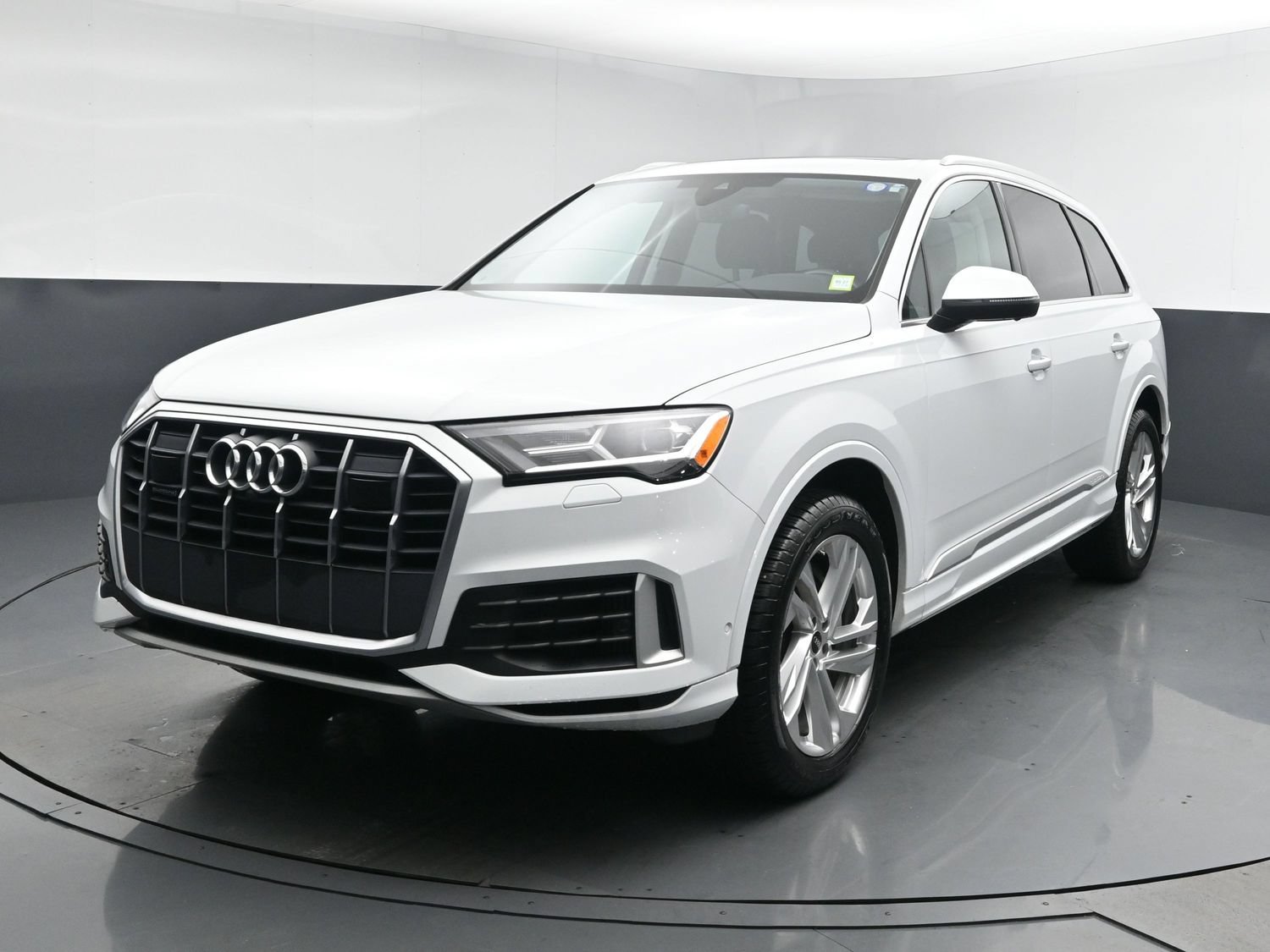2023 Audi Q7