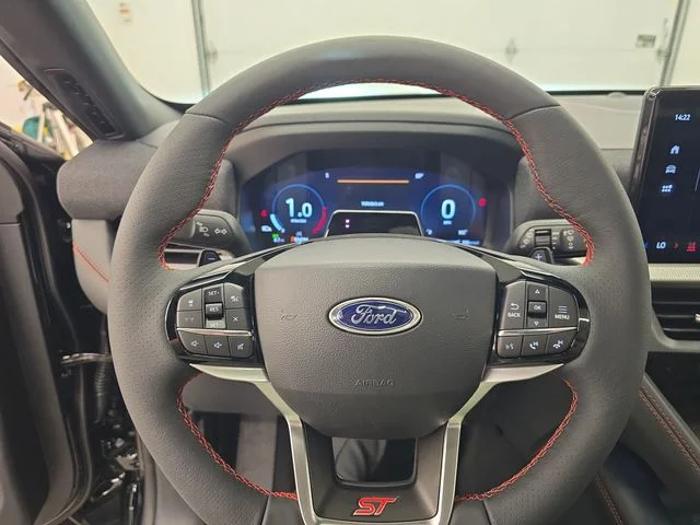 New 2026 Agate Black Metallic Ford ST image 38